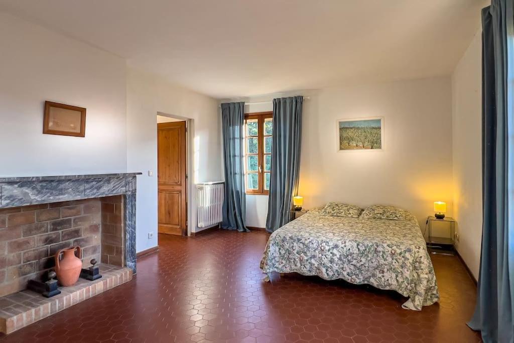 Mas De Charme En Pleine Camargue Villa Saint-Gilles  Luaran gambar